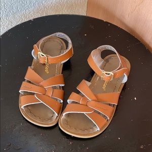 Little girl Salt Water sandals.